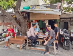 Bhabinkamtibmas Kelurahan Kemayoran Melaksanakan Kegiatan Patroli dan Sambang Dialogis