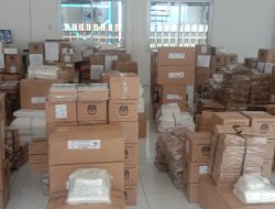 Personil Polri perketat Pengamanan di Gudang Logistik KPU Jakarta Timur