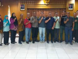 Ciptakan Pilkada DKI Jakarta Aman dan Damai, Imbauan Humanis di Berikan Bhabinkamtibmas di Aula Kelurahan Gondangdia Menteng