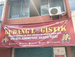 POLRI Melalui Polsek Kemayoran melakukan Pengamanan KPUD Untuk Menjaga Pilkada DKI Jakarta Aman dan Damai