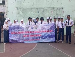 Polsek Metro Gambir Gelar Penyuluhan dan Deklarasi Anti Tawuran di SMP PGRI 32 Jakarta Pusat