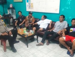 Sambang RW Malam Hari, Bhabinkamtibmas Johar Baru, Ajak Ketua RT dan Warga Tingkatkan Keamanan Wilayah dan Cegah Tawuran