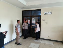 Kapolsek Sawah Besar Pimpin Pengecekan Gudang Logistik Pemilukada 2024