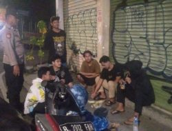 Ciptakan Kamtibmas Aman dari Tawuran, Kapolsubsektor Galur Imbau Anak-anak Remaja Yang Nongkrong dan Kumpul-kumpul