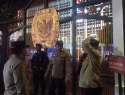 Patroli Tiga Pilar Menteng Kantor KPU R.I Menjelang Pagi Hari