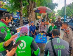 Sambangi Driver Ojek Online, Panit Binmas Sampaikan Pesan Kamtibmas Jelang Pilkada Damai