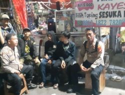 Patroli Dini Hari Antisipasi Tawuran, Personil Polsek Johar Baru Imbau Remaja Untuk Pulang ke Rumahnya.
