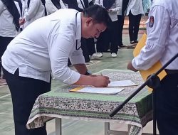 Bhabinkamtibmas Kelurahan Harapan Mulia Hadiri Undangan Pelantikan KPPS Tingkat Kelurahan