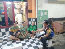 Imbauan Kamtibmas oleh Bhabinkamtibmas di Pos Kamling RW 01 Kampung Rawa, Sinergi Satkamling dan Warga dalam Menjaga Ketertiban