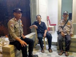 Patroli Dialogis dan Sambang Pos Kamling Bhabinkamtibmas Kelurahan Galur Imbau Petugas Satkamling RW 01