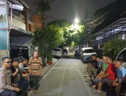 Patroli Bersama Tokoh Masyarakat, Bhabinkamtibmas Kampung Rawa Ciptakan Pilkada Aman dan Damai