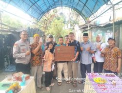Bhabinkamtibmas Kelurahan Johar Baru Hadiri Peremajaan Ketua RT 08 RW 07