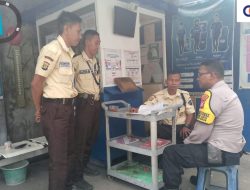 Bhabinkamtibmas Kelurahan Sumur Batu Melaksanakan Kegiatan Patroli dan Sambang Dialogis