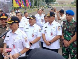 Pemprov DKI Jakarta Musnahkan Ribuan Botol Minuman Beralkohol Ilegal di Monas