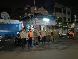 Patroli Malam Hari Gabungan Unsur Tiga Pilar Sawah Besar