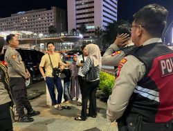 Imbauan Kamtibmas Depan Hotel Kempinsky Menteng