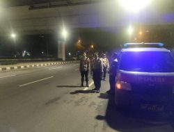 Dalam Menjaga Kondusifitas Wilayah Polsek Kemayoran Melakukan Kegiatan Strong Point Malam Hari