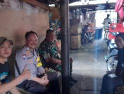 Sinergitas TNI-POLRI, Lakukan Sambang Dengan Warga Usai Natal Dan Tahun Baru