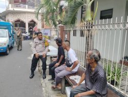 Bhabinkamtibmas Kelurahan Kemayoran Melaksanakan Kegiatan Patroli dan Sambang Dialogis
