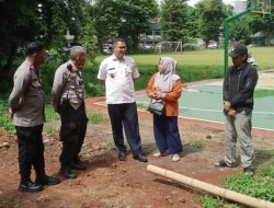 Kanit Binmas Menteng Bersama Bhabinkamtibmas Pegangsaan Cek Lokasi Lahan Ketahanan Pangan