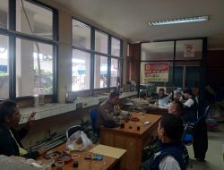 Musyawarah Kamtibmas Bhabinkamtibmas Karang Anyar Dengan Tiga Pilar