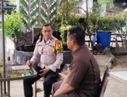 Sambang Ke Hotel Patra Bhabinkamtibmas Cempaka Putih Timur Sampaikan Imbauan Ke Security