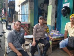 Sambang Warga Pedagang Makanan Burung Bhabinkamtibmas Kelurahan Galur Berikan Imbauan Kamtibmas