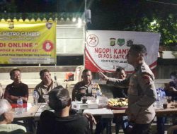 Polsek Metro Gambir Gelar Ngopi Kamtibmas di Kelurahan Duri Pulo