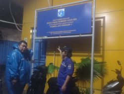 Hujan, Bhabinkamtibmas Petamburan Cek Rumah Pompa Air Petamburan