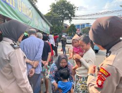 Tim Patroli Polwan Imbau Warga Waspada Copet saat Berburu Takjil di Benhil