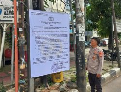 Polres Metro Jakarta Pusat Pasang Maklumat Kapolda Metro Jaya, Larang Kegiatan Masyarakat Saat Ramadhan