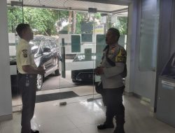 Bhabinkamtibmas Sambang ke Keamanan Bank, Kapolres Metro Jakarta Pusat Imbau Kewaspadaan di Bulan Ramadhan