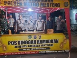 Pos Singgah Ramadhan di Jembatan Tenggulun, Kapolsek Metro Menteng: “Kami Pastikan Keamanan Warga”