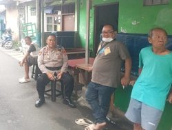 Panit Sabhara Polsek Cempaka Putih Patroli Pemukiman Antisipasi Rumah Kosong Saat Mudik Lebaran