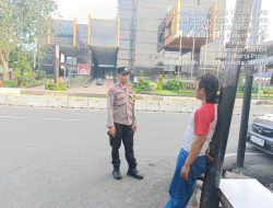 Cegah Tawuran Remaja, Bhabinkamtibmas Kelurahan Petojo Utara Lakukan Patroli dan Imbauan Kamtibmas