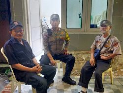 Bhabinkamtibmas Galur Ciptakan Keamanan Wilayah dengan Patroli Dialogis dan Sambang Pos Satkamling