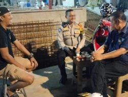 Bhabinkamtibmas  Cempaka Putih Timur Sambangi Warga, Tegaskan Komitmen Jaga Kamtibmas