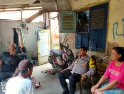 Cegah Tawuran Remaja, Bhabinkamtibmas Kramat Sambangi Rumah Warga di Kramat Pulo Raya