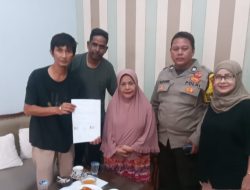 Pantau Pemukiman Bhabinkamtibmas Gunung Sahari Utara Sambangi Warga Di War-Kop