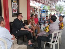 Jalin Silaturahmi dan Edukasi Kamtibmas, Aipda Ikhwan dan Briptu Robby Disambut Hangat Warga RW 07