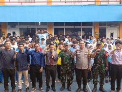 Sinergi TNI-Polri Tanamkan Wawasan Kebangsaan kepada Siswa Baru SMK Yapermas Menteng