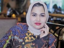 Artis Cantik Camelia Petir Apresiasi Menteri Sosial Gus Ipul atas Realisasi Cepat Sekolah Rakyat