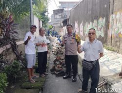 Sambang RW 09, Polisi Imbau Warga Waspadai Penipuan dan Ajak Jaga Kondusifitas