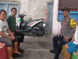 Sambangi Tokoh Masyarakat, Bhabinkamtibmas Galur Ajak Warga Cegah Gangguan Kamtibmas dan Tidak Main Hakim Sendiri