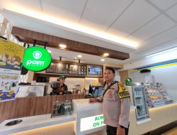 Cegah Kriminalitas, Polisi Sambangi Indomaret Point Gunung Sahari
