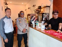 Dialog Kamtibmas: Bhabinkamtibmas Ajak Pelaku UMKM Aktif Cegah Gangguan Keamanan