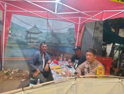 Sinergi Malam Hari di Kalipasir, Bhabinkamtibmas dan Warga Jaga Wilayah Dari Tawuran dan Kejahatan