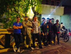 Bhabinkamtibmas Paseban Bersama Babinsa dan Pokdarkamtibmas Gelar Patroli Kamtibmas di Wilayah Paseban