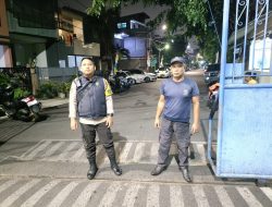 Edukasi Bhabinkamtibmas Untuk Perkuat Satkamling RW 07 Gunung Sahari Utara