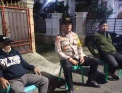 Bhabinkamtibmas Sambangi Warga RW 04 Johar Baru, Ajak Aktif Jaga Keamanan Lingkungan